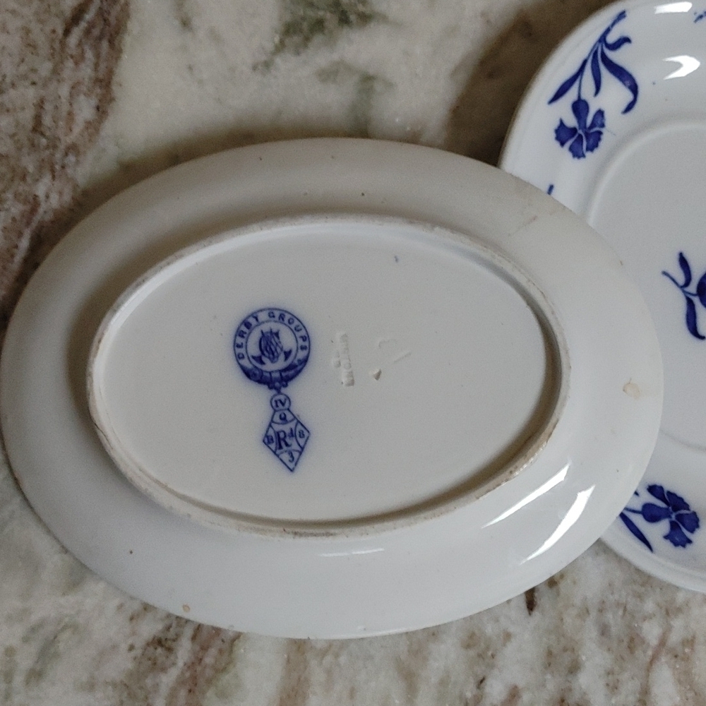 160 Year Old (1866 dated) Flow Blue Minton Oval Dishes - Picture 5 of 16